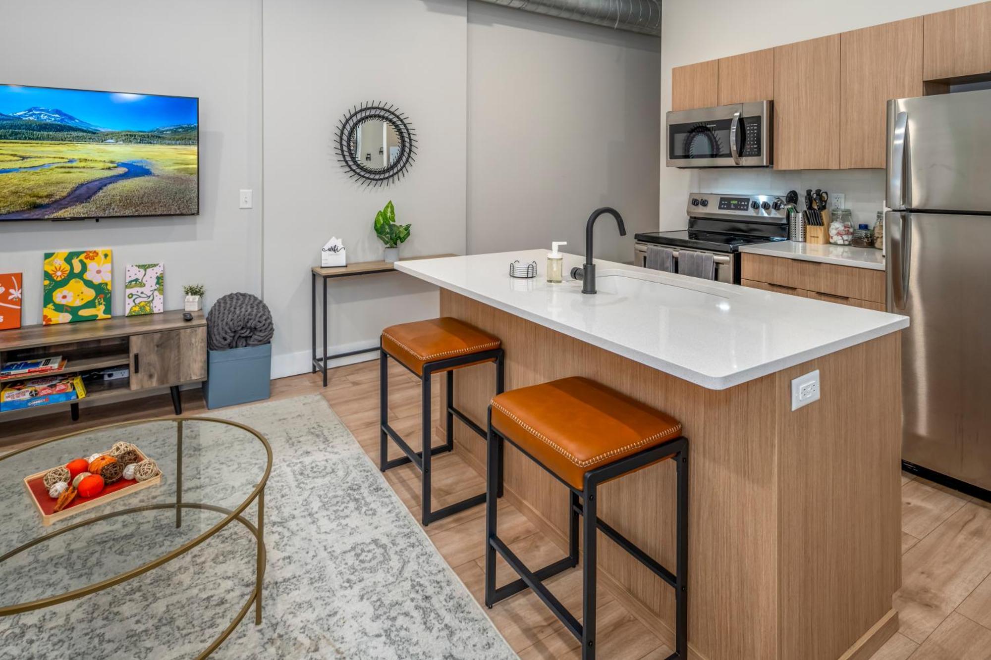 Prime Otr, 3 Lux Queen Beds, Two 55In Tvs, Steps To Tql, Findlay Market, Light Rail, Fast Wifi Cincinnati Kültér fotó